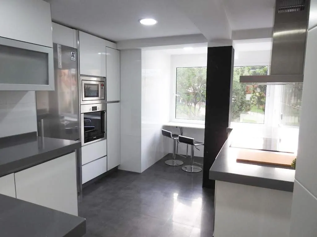 Carihuela Beach Suite Apartment Torremolinos